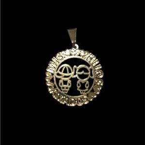 Gold Pendant Necklace